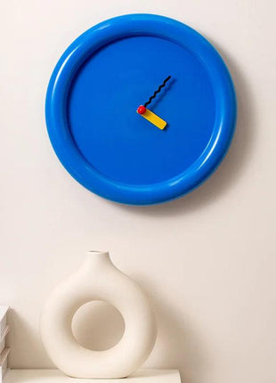 Vintage Harmony Clock
